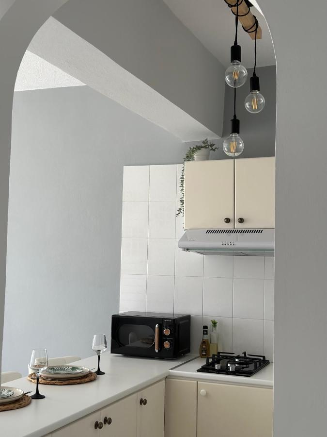 Sea View Apartment Near The Beach Pafos Exterior foto
